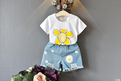 Girls Short-Sleeved T-Shirt & Shorts Set