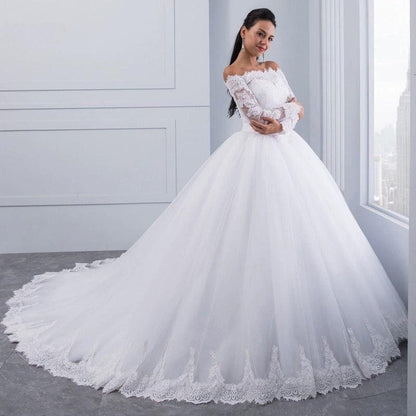 Stunning Princess Bridal Lace Large Tail Wedding Dress