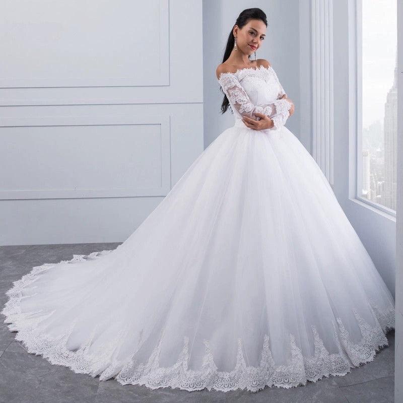 Stunning Princess Bridal Lace Large Tail Wedding Dress