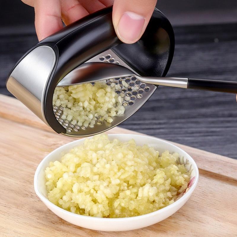 Vegetables Tools Garlic Press Stainless Steel Manual Mincer Chopping Garlic Curve Fruit