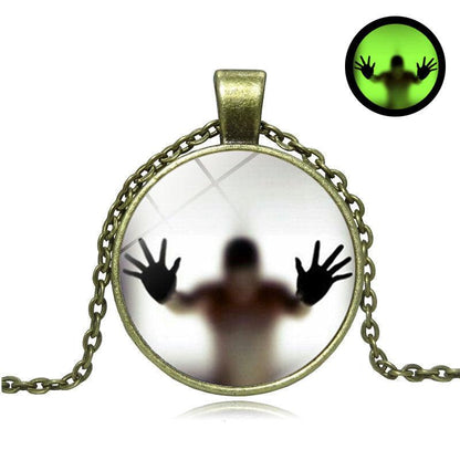 Round Luminous Necklace Halloween Personality Clavicle Pendant Vintage Sweater Chain Fashion Jewelry Accessories