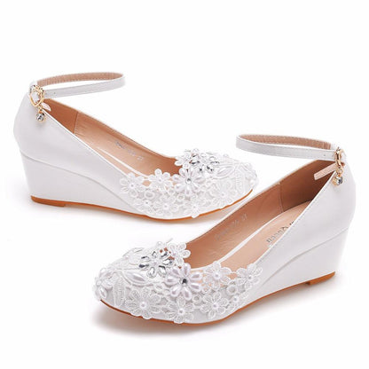 Bridal Wedge Shoe With White Round Toe Flower Detailed With Strap