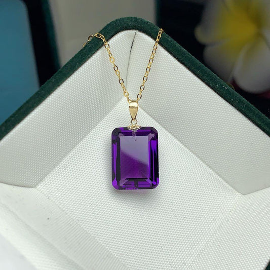 Beautiful Purple Amethyst Pendant - 18K Gold