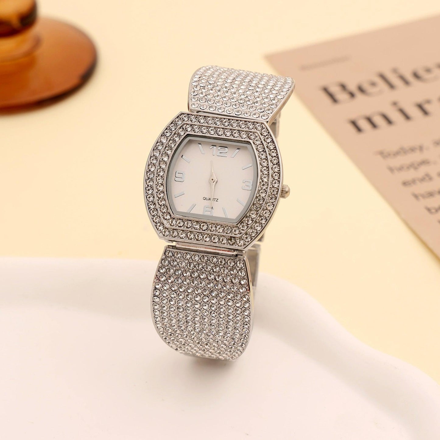 Quartz Watch Full Diamond Glamourous Steel Belt - Ladies